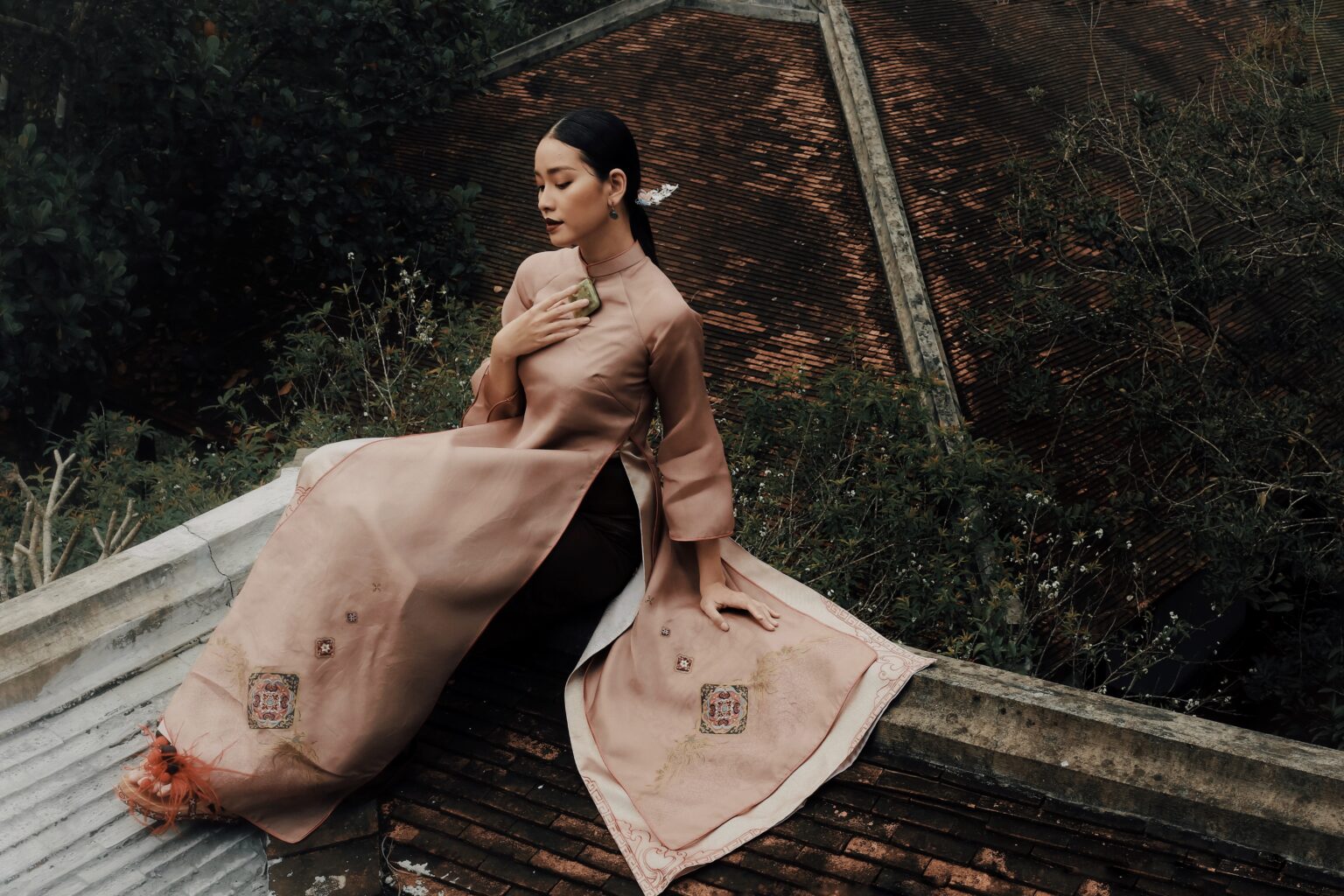 Éternité Magazine | Cloud Landing Collection by Photographer Tran Dinh Thuc Doan