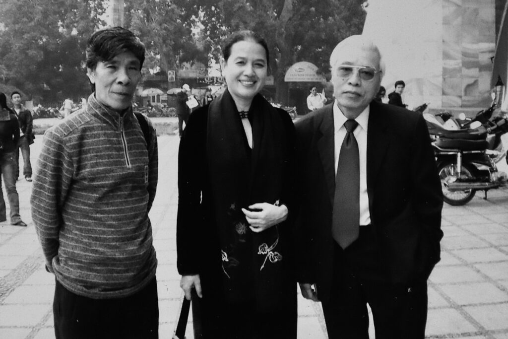 Tran Nguyen Dan, Deputy Director, Vietnam National Fine Arts Museum (1998-2003); Boi Tran and Cao Trong Thiem, Director, Vietnam National Fine Arts Museum (1998-2003); Hanoi, circa 2000.